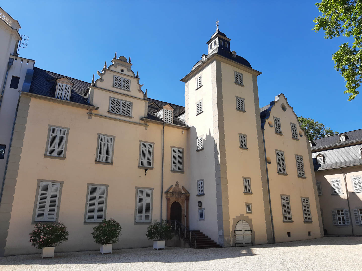 Schloss Nassau Außenansicht
