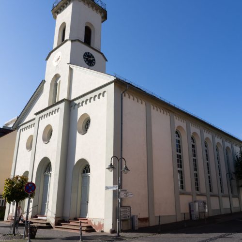 Friedrichsdorf Hugenottenkirche von außen Restaurierung durch Conservation Pool