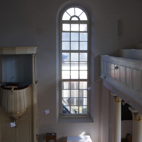 Friedrichsdorf Hugenottenkirche Fenster von innen Restaurierung durch Conservation Pool
