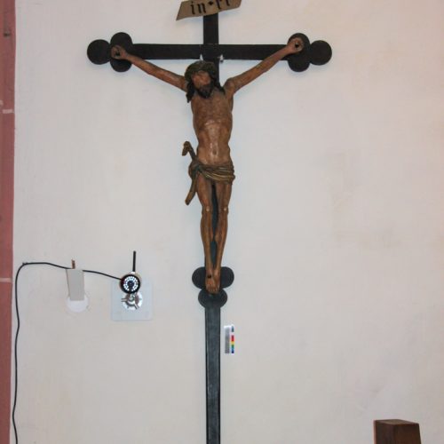 Kreuz mit Jesus Restaurierung Kiedrich Kirche St. Valentinus durch Restaurierungsatelier Conservation Pool