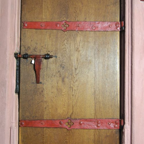 Wandschrank Restaurierung Kiedrich Kirche St. Valentinus durch Restaurierungsatelier Conservation Pool