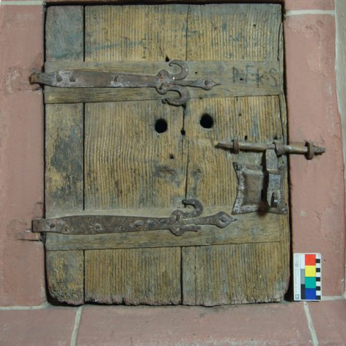 Wandschrank Restaurierung Kiedrich Kirche St. Valentinus durch Conservation Pool