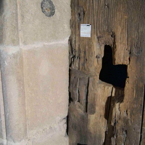 Holztür Basilika Kloster Eberbach Bestandsaufnahme durch Conservation Pool