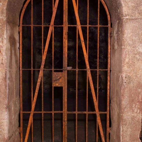 Gittertür geschlossen Kloster Eberbach Bestandsaufnahme durch Conservation Pool
