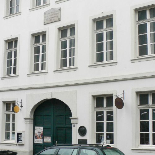 Außenansicht Schumann-Haus Museum Düsseldorf vor der Restaurierung und Konservierung durch Conservation Pool