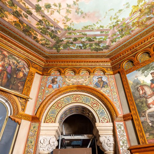 Konservierung des Ankleidezimmers im Schloss Neuschwanstein durch Conservation Pool.