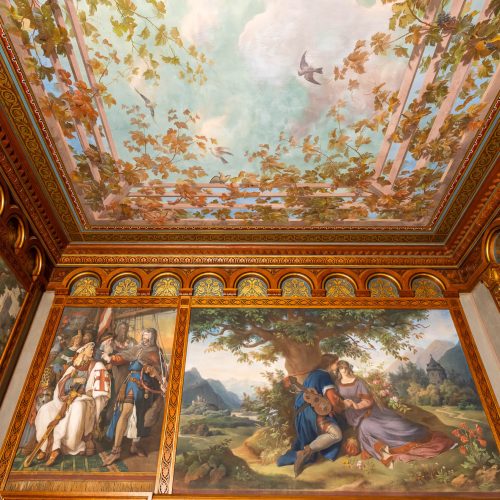 Decke und Wände im Ankleidezimmer von Schloss Neuschwanstein